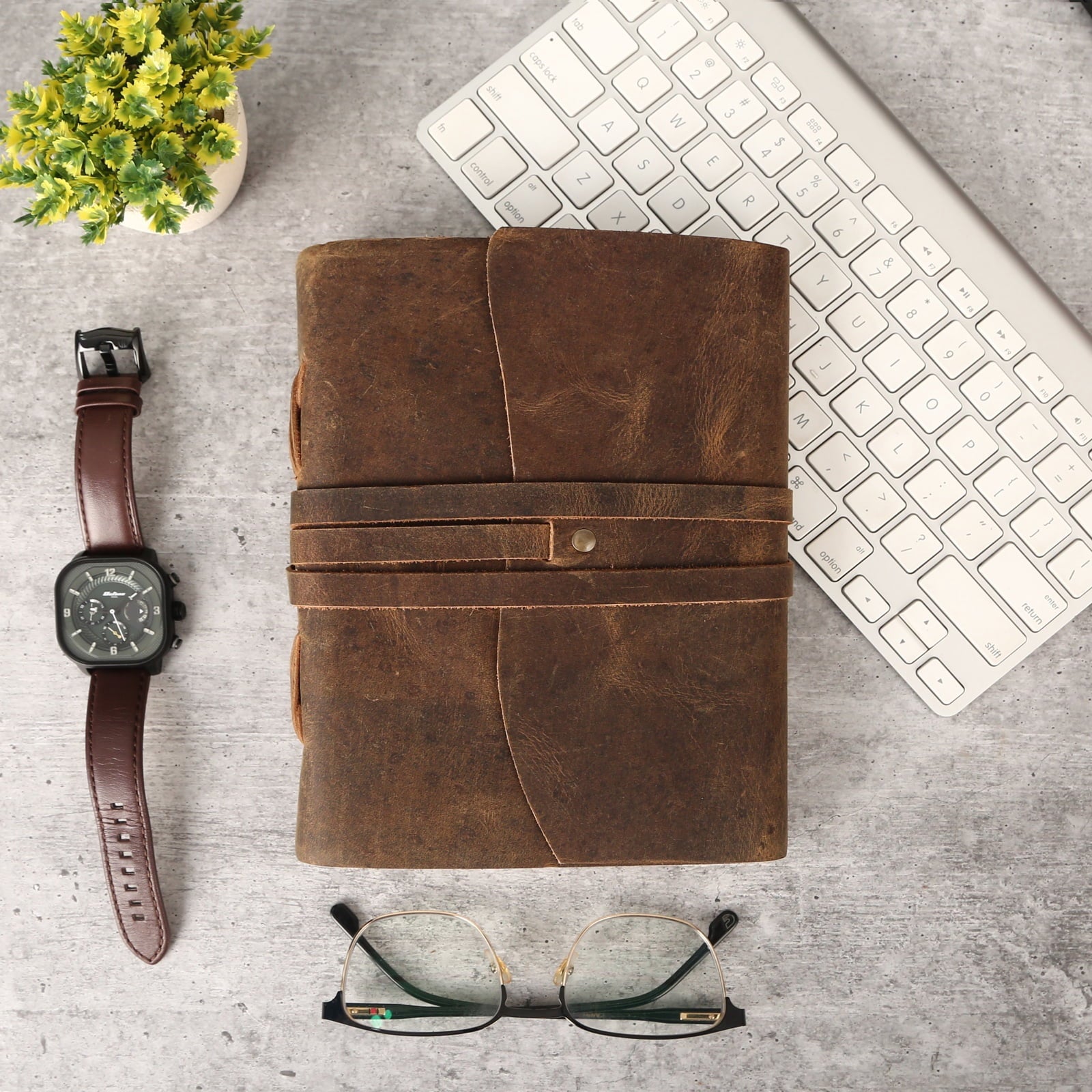 Handmade Leather Journal/Writing Notebook Diary/Bound Daily Notepad For Men & Women Unlined Paper Medium 8 x 6 Inches... - Image 2