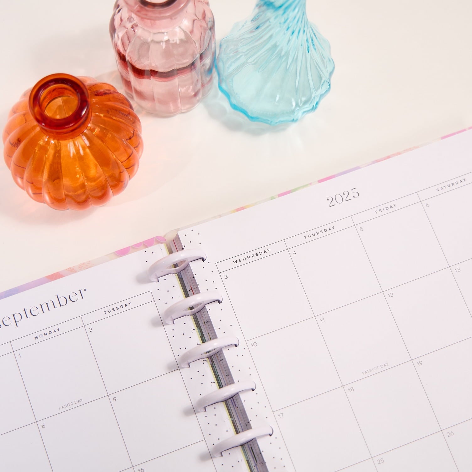 Academic Monthly Weekly Classic Planner 2025-2026, Bright Bouquet, Disc Bound - Image 4
